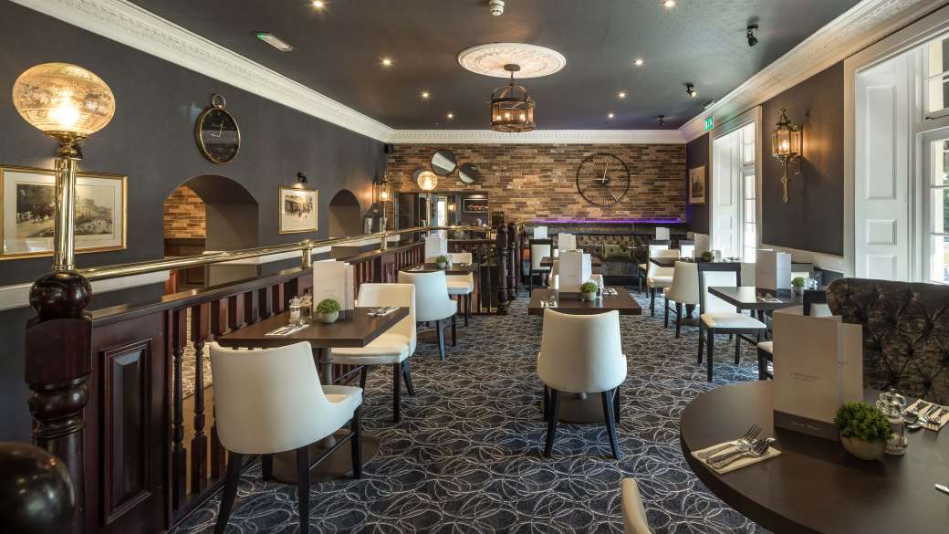 Devon Hotel Carriages Restaurant Dining Area