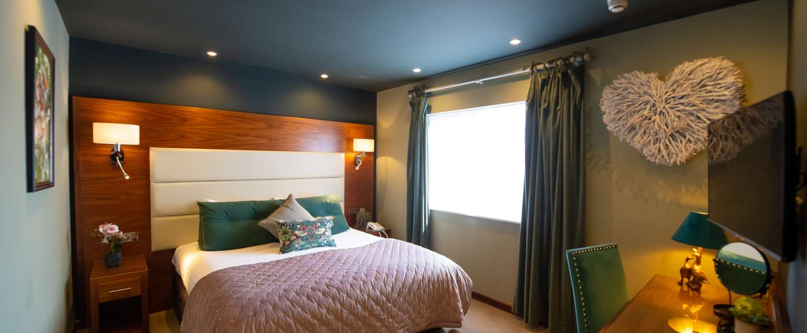 beautiful bedroom in green and blue