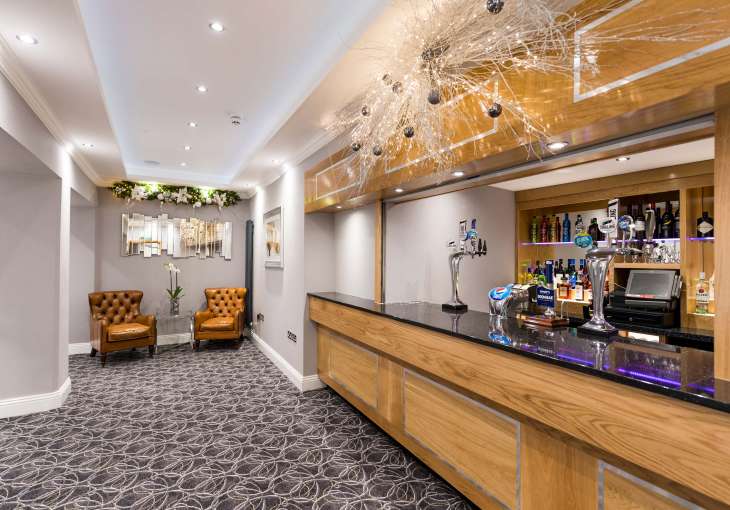 Devon Hotel Victoria Suite Bar Decorated for Christmas