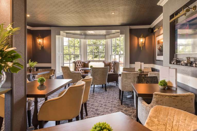 Devon Hotel Carriages Restaurant Dining Area