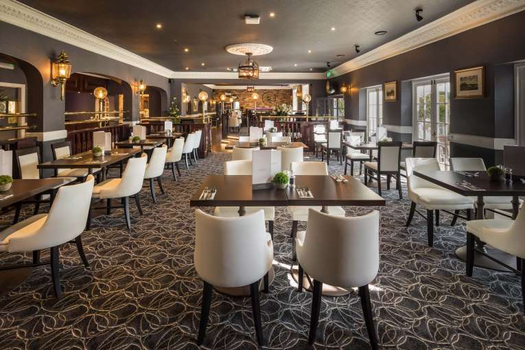 Devon Hotel Carriages Restaurant Dining Area
