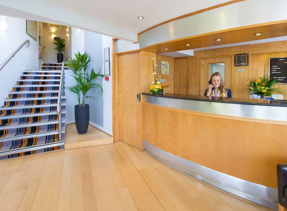 Devon Hotel Reception Foyer Area