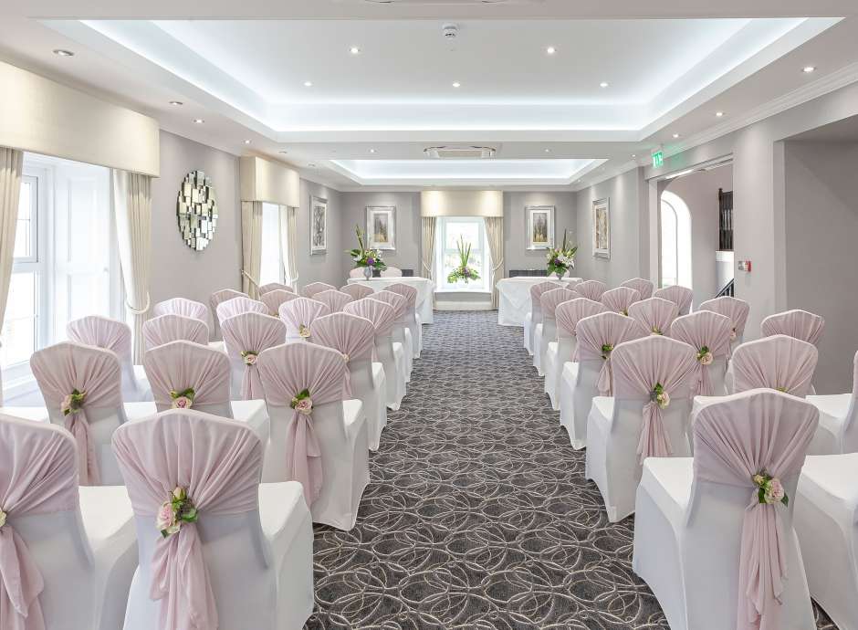 Wedding at Devon Hotel in Victorian Suite