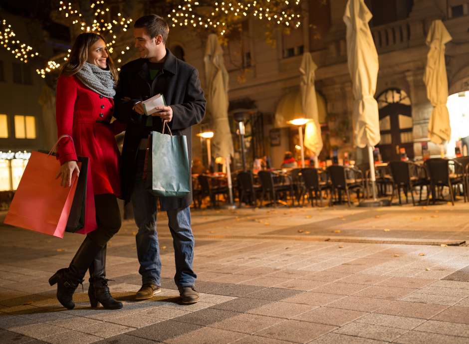 Couple shopping in Christmas Market 